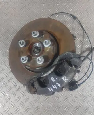 Mercedes-Benz EQV 447 Front wheel hub spindle knuckle A4474210111