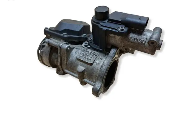 Volkswagen PASSAT B6 Throttle valve 03G128063A 03G129637A 03G131502