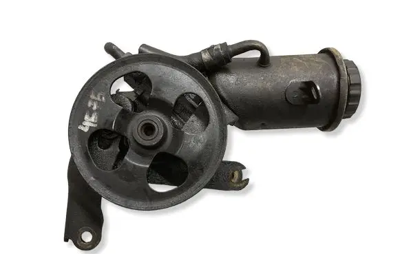 Ford Focus Power steering pump 