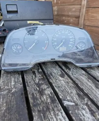 Opel Zafira A Speedometer (instrument cluster)