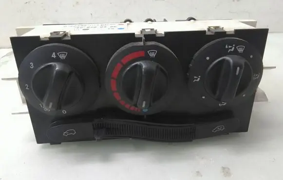 Mercedes-Benz A W168 Climate control unit 1688300385