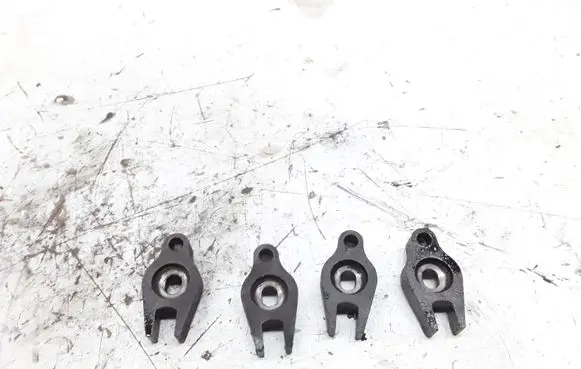 Ford Focus Fuel Injector clamp holder