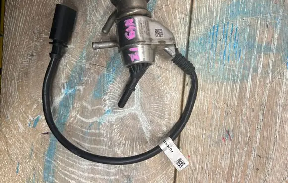 Audi A6 S6 C6 4F AdBlue injector 4g0131113e