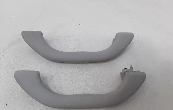 Volkswagen PASSAT B5.5 Front interior roof grab handle 3B0857607