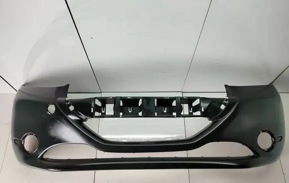 Peugeot 208 Front bumper 967279447700
