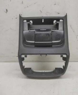 Rear air vent grill