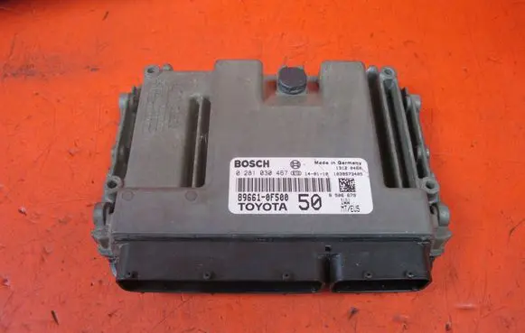 Toyota Verso Engine control unit/module 896610F500