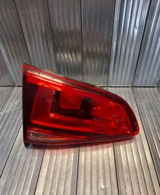 Volkswagen Golf VII Tailgate rear/tail lights 5GM945093A