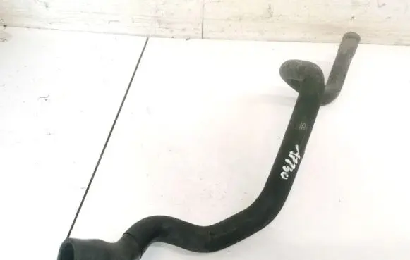 Mercedes-Benz ML W164 Engine coolant pipe/hose