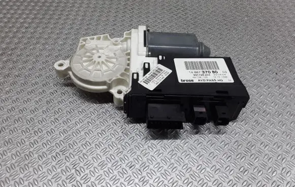 Lancia Phedra Front door window regulator motor 1488737080