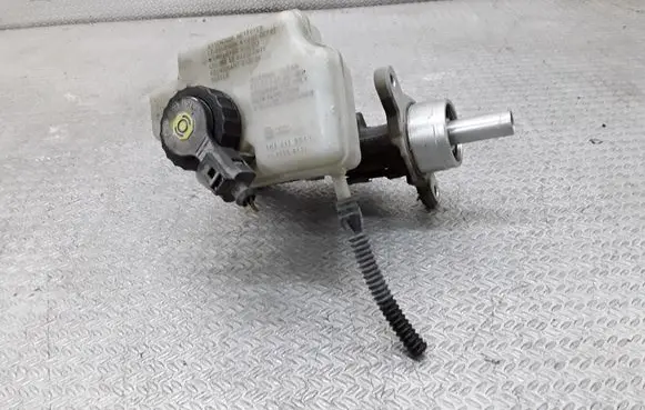 Seat Altea XL Master brake cylinder 1K1611301D