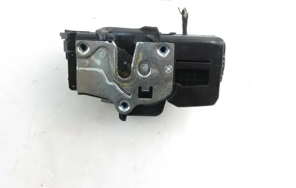 Opel Antara Front door lock 