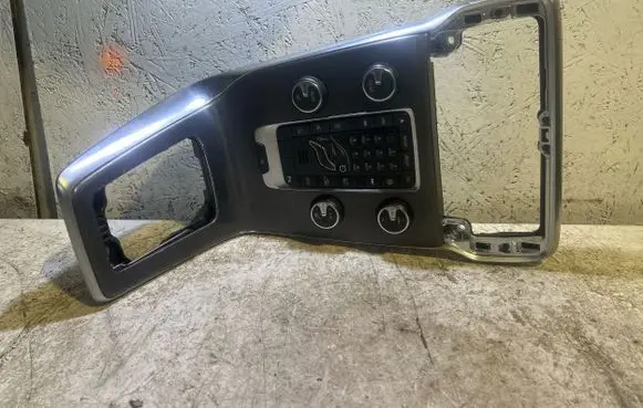 Volvo V40 Climate control unit 3238806Y5CS