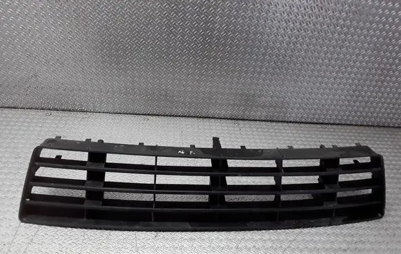 Audi A6 S6 C5 4B Front bumper lower grill 4B0807683F