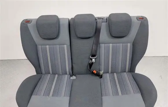Ford Fiesta Second row seats 