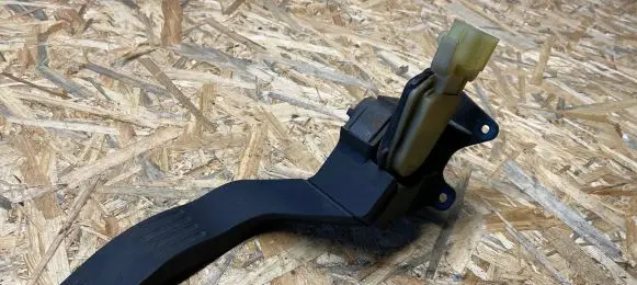 Ford Connect Accelerator throttle pedal 2T149F836ED