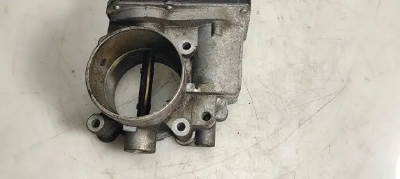 Subaru Outback Throttle valve 16112AA260 00010 7L310052