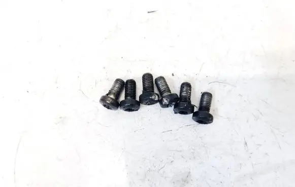 Citroen C5 Nuts/bolts 