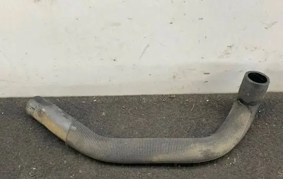 Audi Q7 4L Intercooler hose/pipe 059103221K