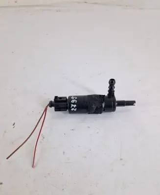 Audi A4 S4 B8 8K Headlight washer pump 3B7955681