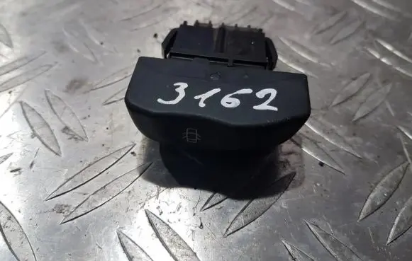 Renault Megane I Central locking switch button 
