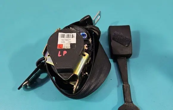 Audi A4 S4 B6 8E 8H Front seatbelt 560788401 IMPRK1453376