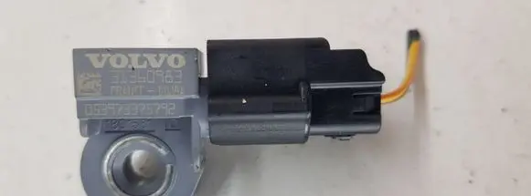 Volvo V40 Airbag deployment crash/impact sensor 31360983
