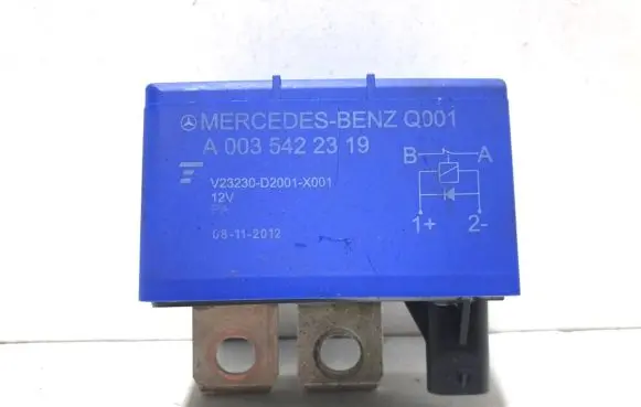Mercedes-Benz GLA W156 Other relay A0035422319