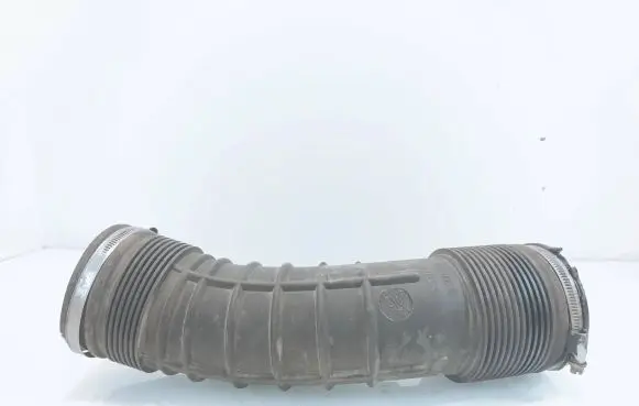 Volvo S80 Air intake hose/pipe 6898050