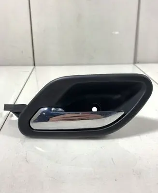 BMW 5 E39 Front door interior handle 8226949