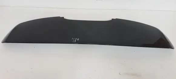 Tailgate/trunk spoiler