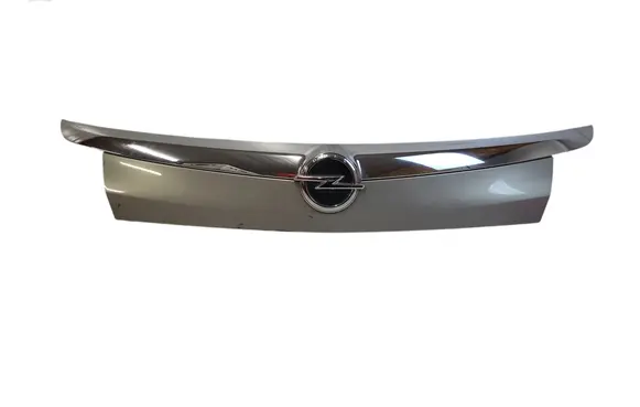 Opel Insignia A Tailgate trim 13272845 13272846