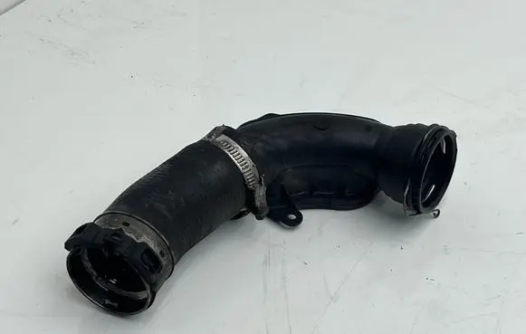 Land Rover Range Rover Evoque L538 Intercooler hose/pipe GJ326C780AA