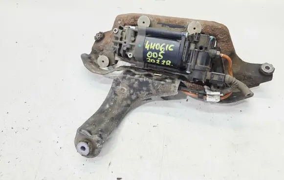 Audi A6 S6 C7 4G Air suspension compressor 4H0616005