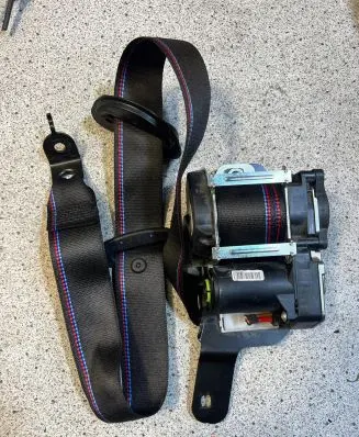 BMW M4 F82 F83 Front seatbelt 8058483