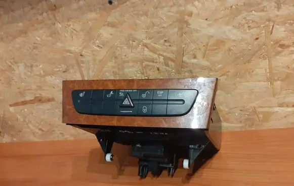 Mercedes-Benz E W211 Hazard light switch A2116800552 A2116830091