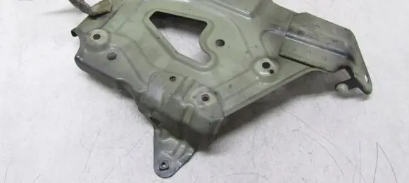 Honda CR-V Battery tray 