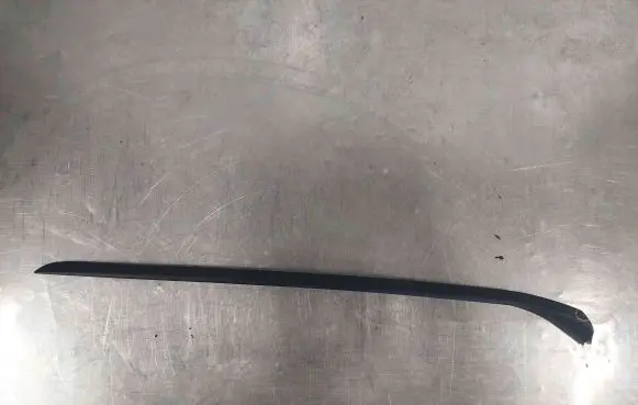 Audi e-tron Windshield trim 4KE854327