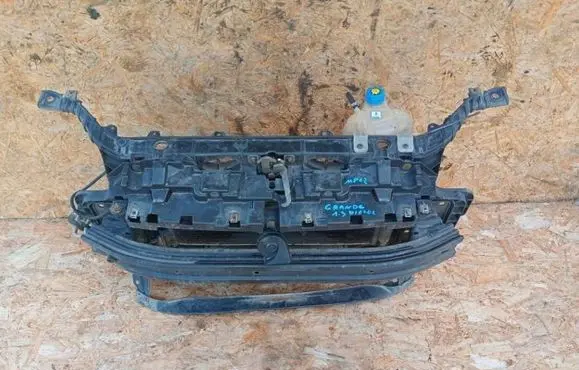 Fiat Grande Punto Front piece kit 