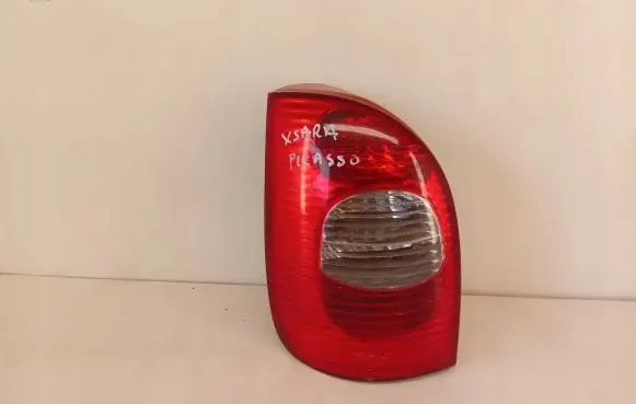 Citroen Xsara Picasso Rear/tail lights