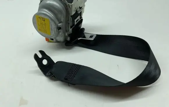 Jaguar E-Pace Rear seatbelt J9C3611B68AC