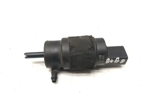 Audi A4 S4 B8 8K Windscreen/windshield washer pump 8K5955647