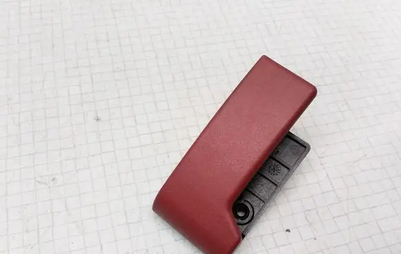 Mercedes-Benz E W211 Engine bonnet (hood) release handle