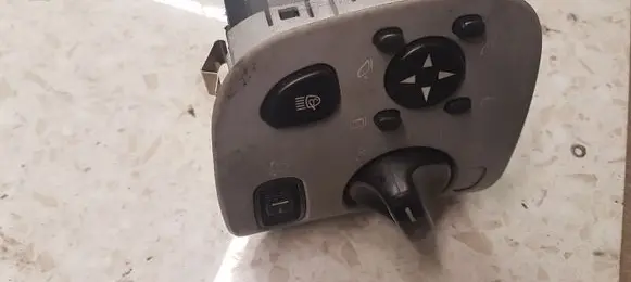 Mercedes-Benz C W203 Light switch A20354511 A203545