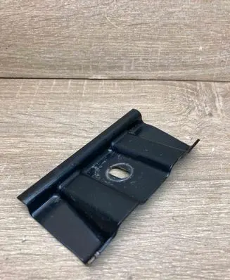Mercedes-Benz E W211 Other interior part MBW211BRACKET