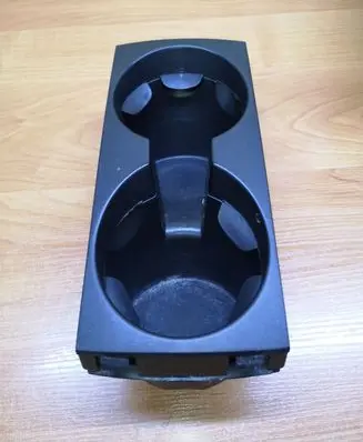 Cup holder front