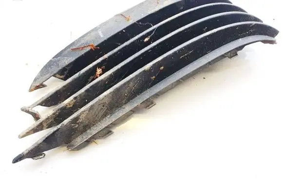Opel Vectra C Front bumper lower grill 13182914 904000009