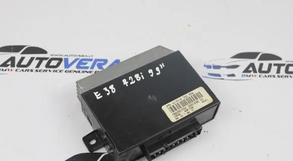 BMW 7 E38 Tow bar trailer control unit/module 8352406
