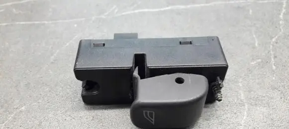 Jaguar X-Type Quarter vent window switch 