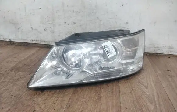 Hyundai Santa Fe Headlight/headlamp